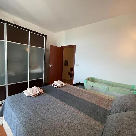 Apartment 8 Meters From The Sea 105m2 *