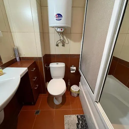 Apartment 8 Meters From The Sea 105m2