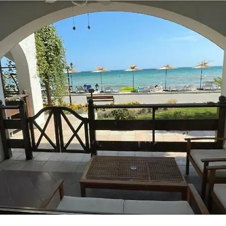 Whait Coast 8 M From The Sea 105m2 The First Line *